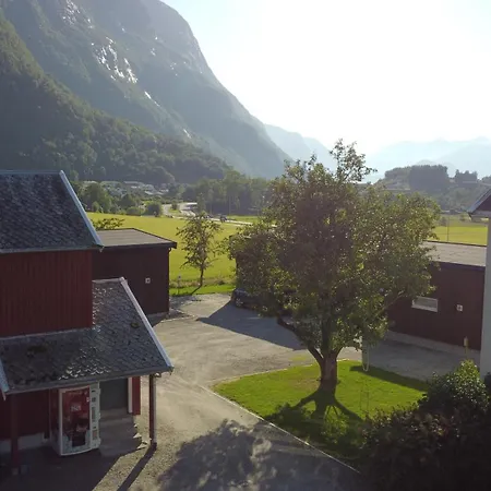 Andalsnes Hostel *